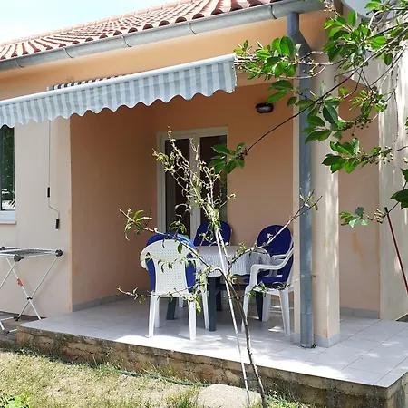 Apartment Renatare - Close To Sea Apartment